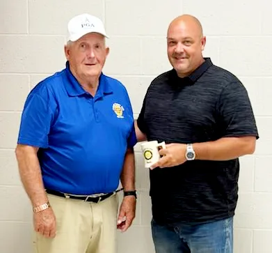 Calcutta Rotary Club hosts Arcwood official